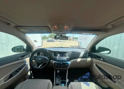 2016 Hyundai Tucson Limited z USA, uszkodzony, nr VIN KM8J33A25GU026489